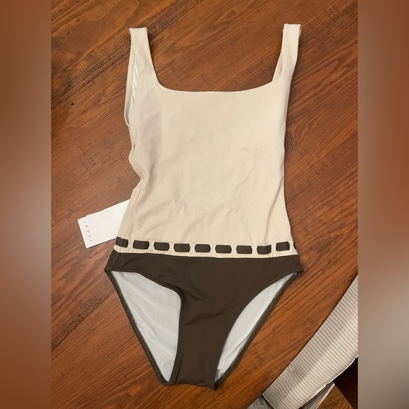 IODUS Luxury Brand Stylish Women's One Piece Swimsuit in Cream and Brown - Picture 1 of 4